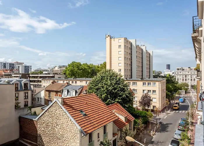 - Gabriel Peri Монруж