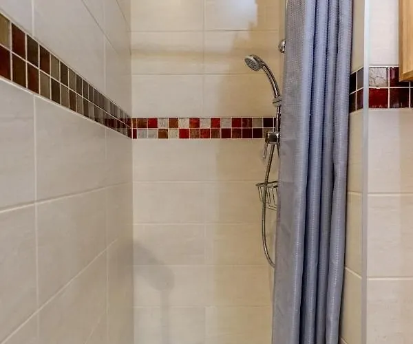 Апартаменты - Gabriel Peri *