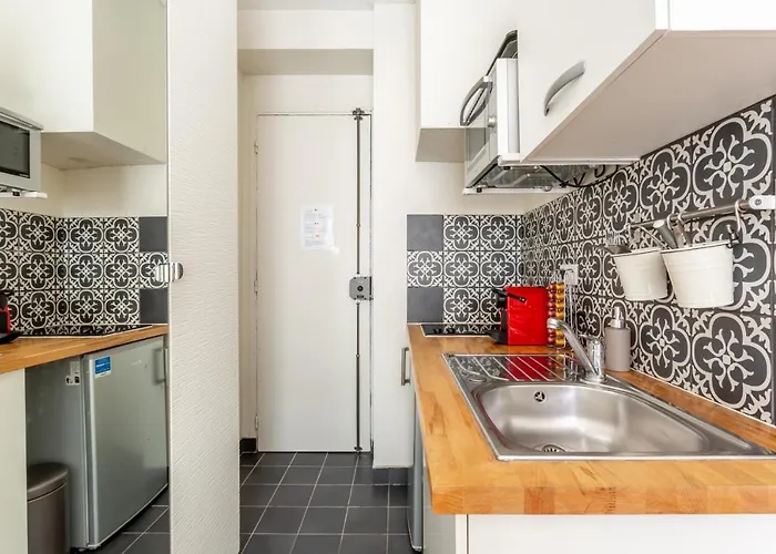 - Gabriel Peri Апартаменты Монруж